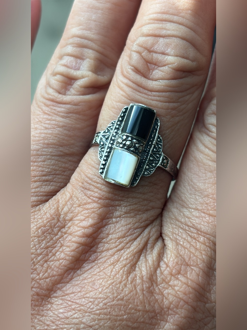 Vintage Sterling Silver MoP and Black Onyx Ring with Marcasites